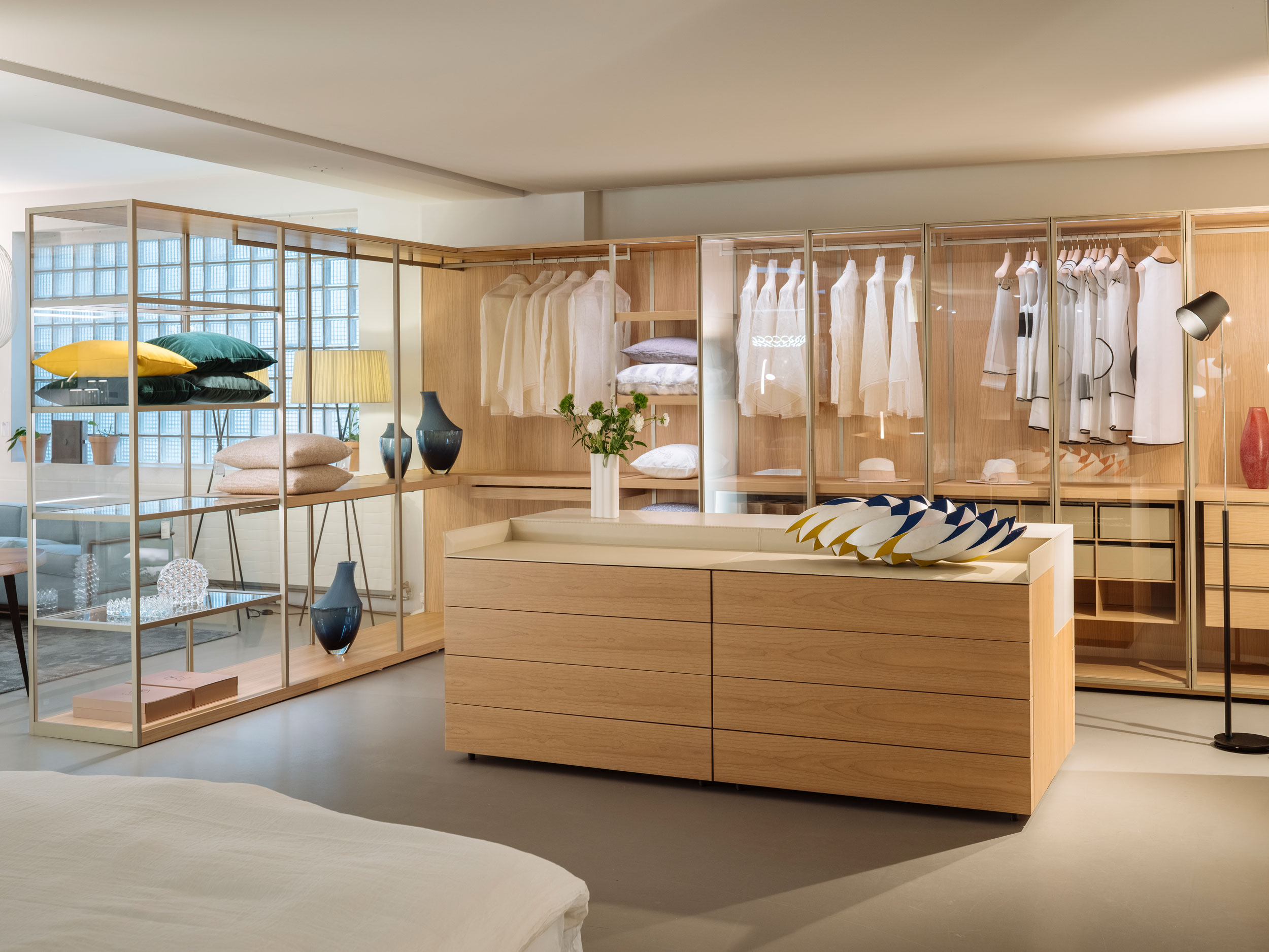 Showroom teo jakob Genève, Ausstellung Ankleidezimmer